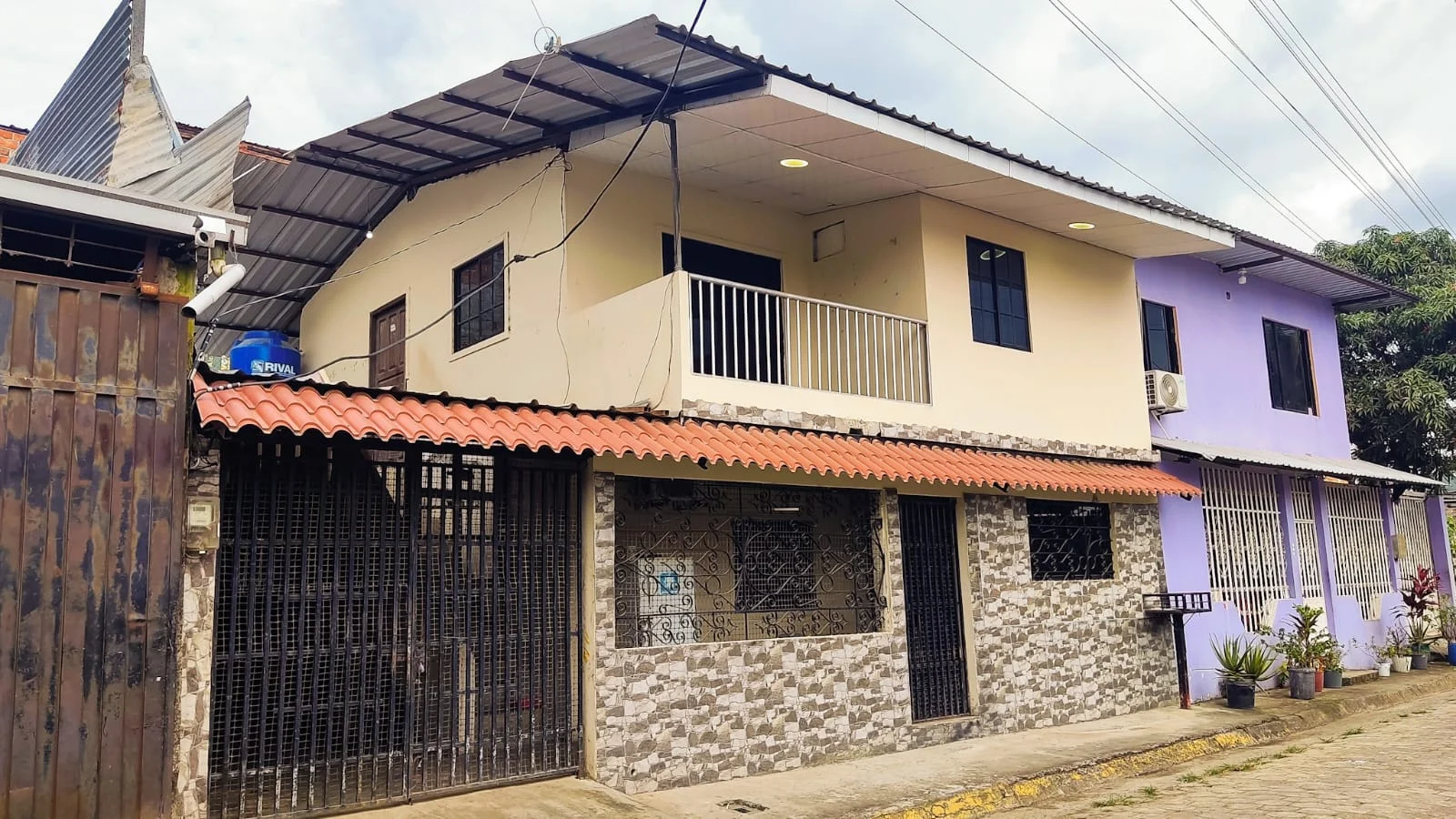 casas en venta Portoviejo baratas  con 5 habitaciones Manabi
